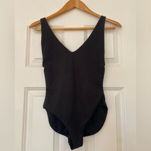 Londre Bodywear Minimalist one-piece
